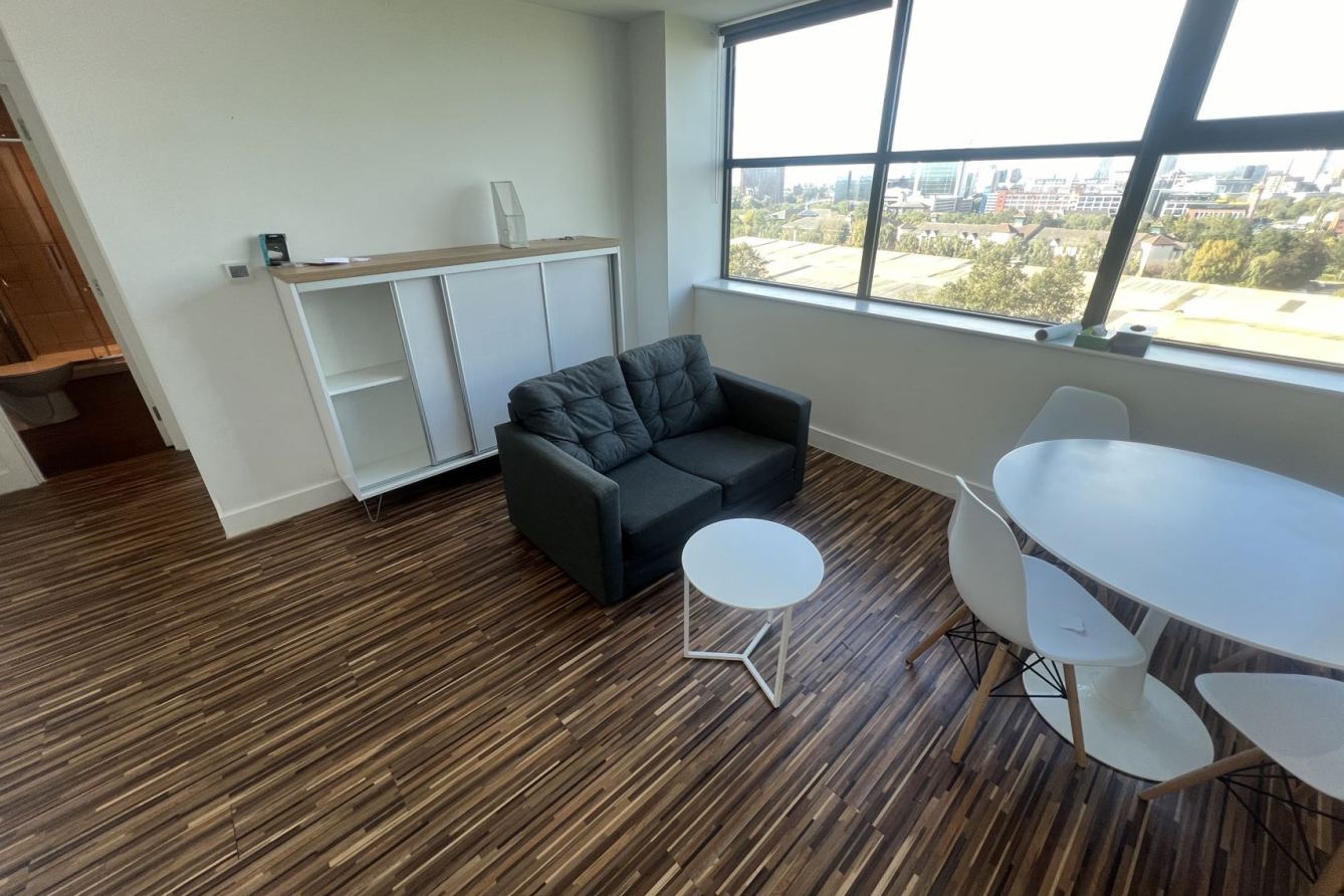 藍莎集團 | 英國置產一站式服務